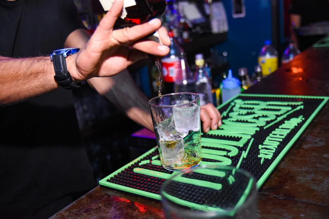 bar 2