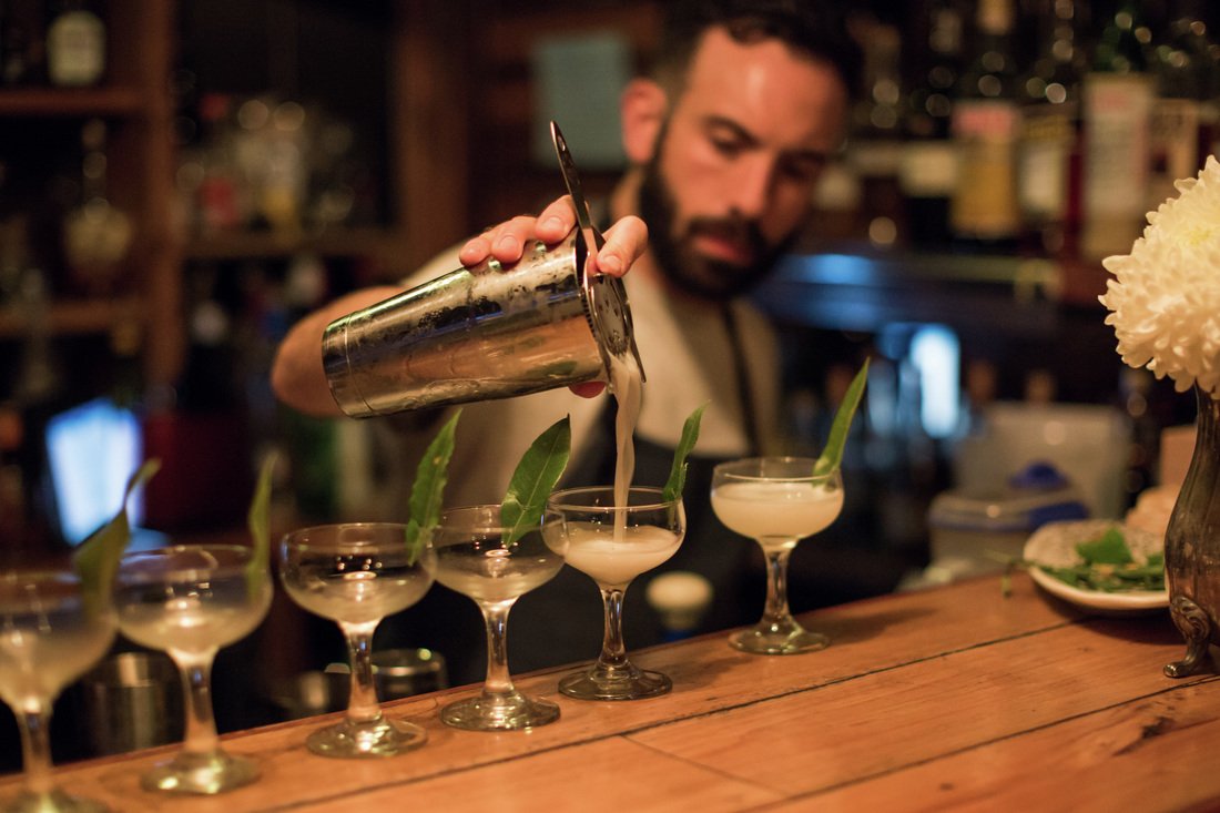 bar 9